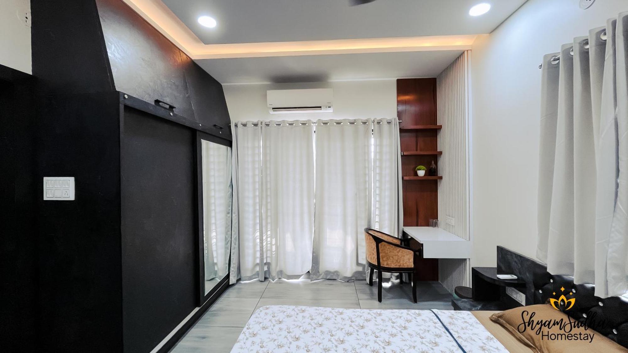 Shyam Sudha Home Stay อุจเจน ภายนอก รูปภาพ